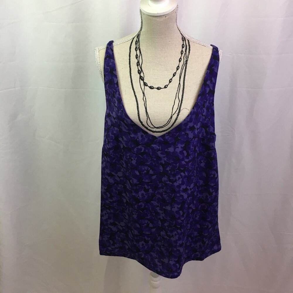A New Day Tank Top Womens S Blue Floral Camisole Adjustable Strap V Neck Casual